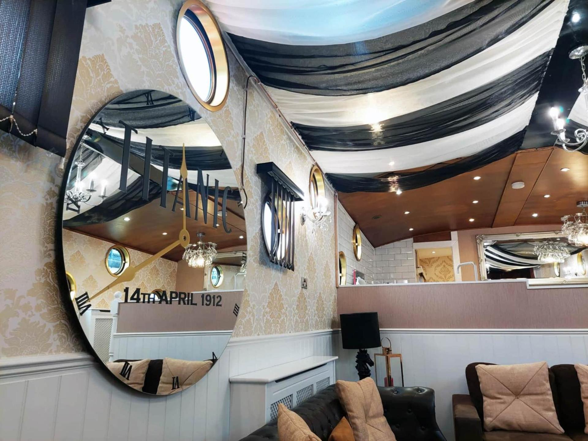 Titanic Boat Botel