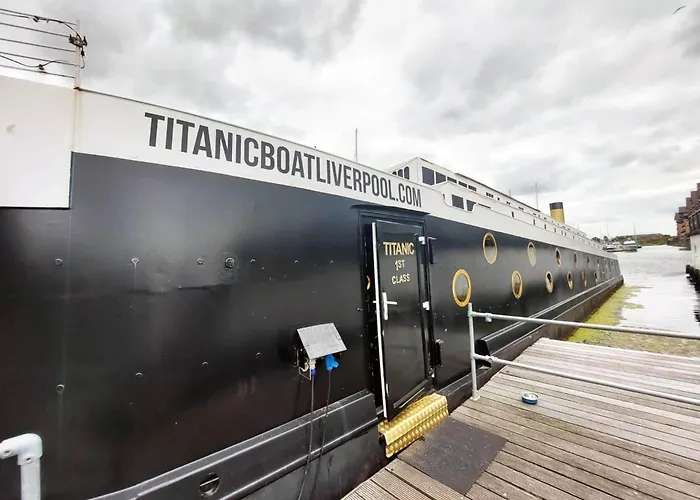 Titanic Boat